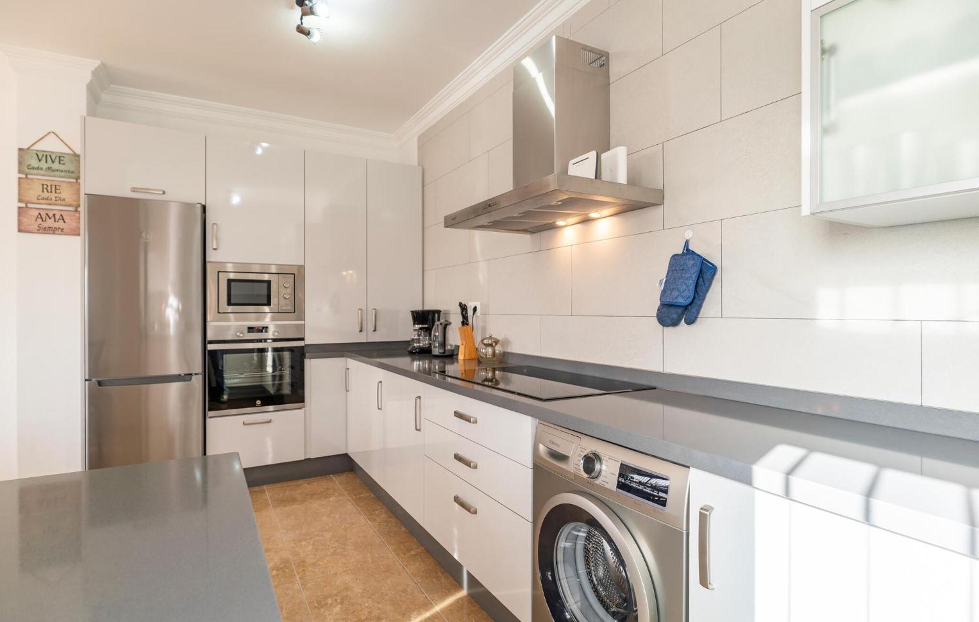 Lovely Home In Benalmadena With Kitchen Εξωτερικό φωτογραφία